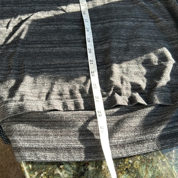 English Laundry collared knit one button short sleeve. Size L. EUC - Picture 8 of 9